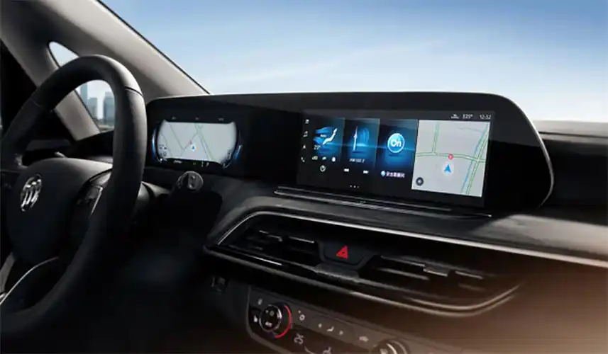 25英寸全液晶仪表及中控联屏,仪表支持驾驶功能设置和全屏显示地图.