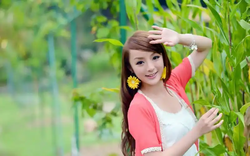 美少女黄诗思图片壁纸-美女壁纸-高清美女图片-第9图-娟娟壁纸