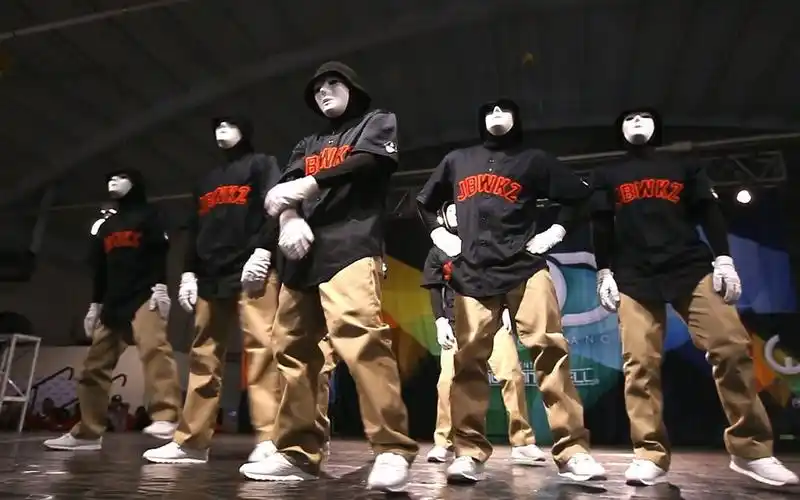 【假面舞团】wod bay area 2014舞蹈视频 jabbawockeez