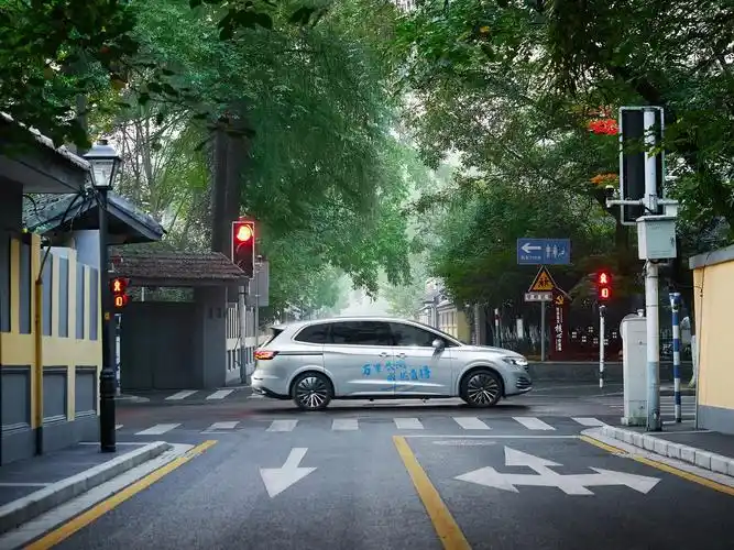 重要时刻皆有威然用实力征服新疆魔鬼试车场