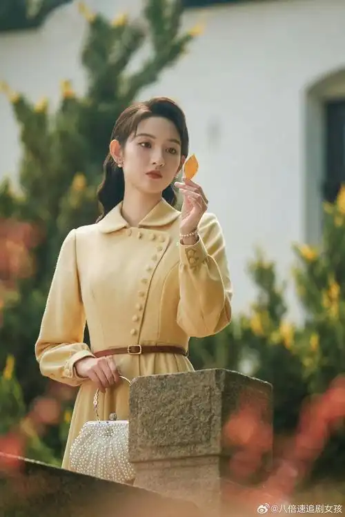 王玉雯水灵灵地要进组民国剧燃霜为昼了