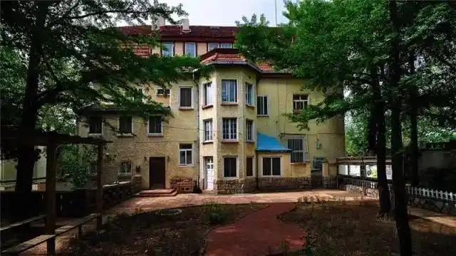 斯提克否太宅第旧址1912年 沂水路1号6.