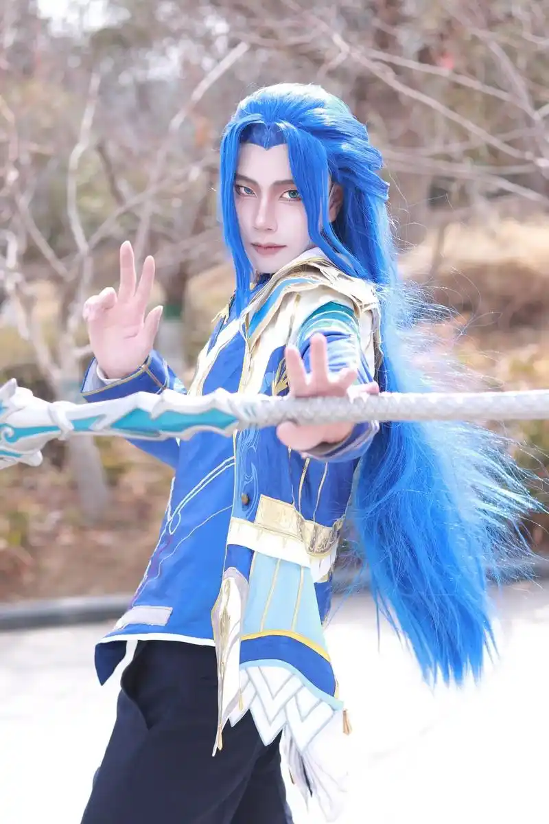 《斗罗大陆》cos场照———唐三