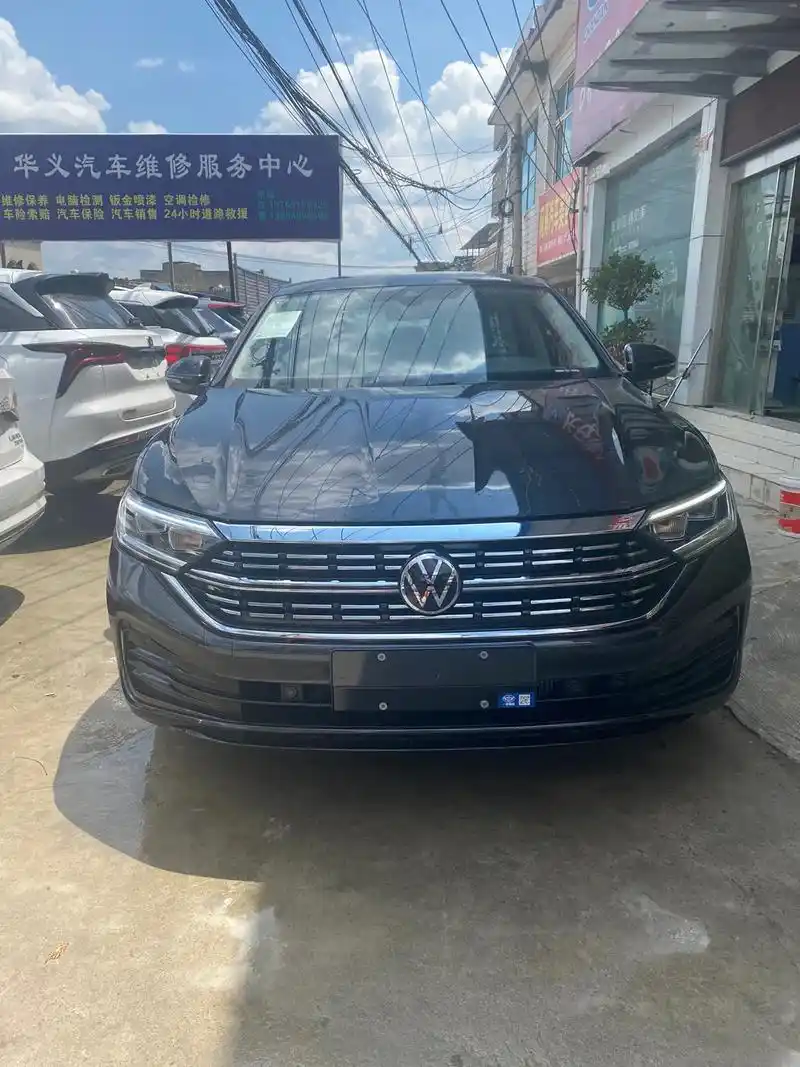 2023款速腾1.4t超越版 到店.喜欢大众的朋友 赶紧来店 - 抖音