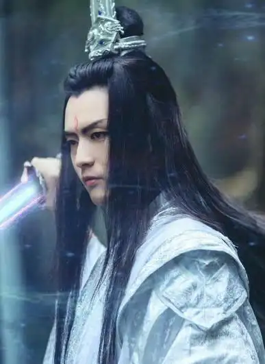 爱上白子画,是因为小小白.