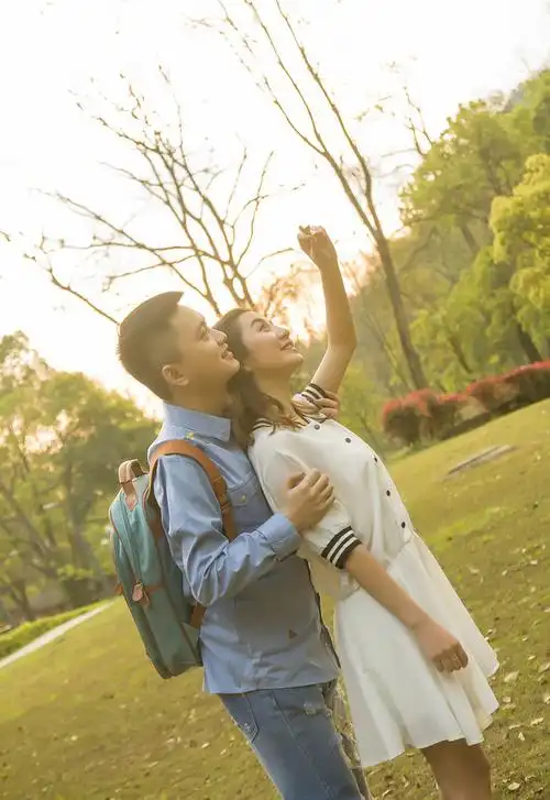 个性情侣照实拍