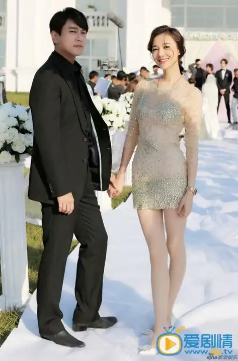 韩雯雯和老公朱孝天亲密照  韩雯雯高清写真_韩雯雯高清剧照