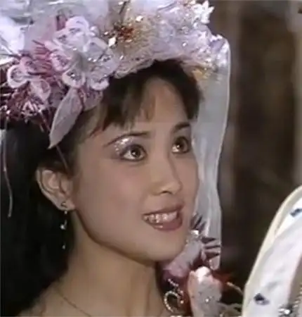 【图】封神榜妲己图片显妖艳 曾经女神如今却堕落吸毒