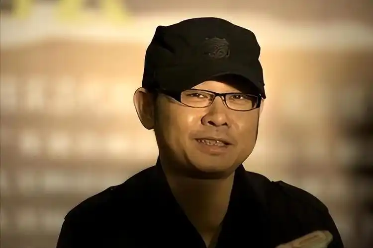 原创突发官媒评罗刹海市刷屏刀郎归来不为复仇某英躺枪