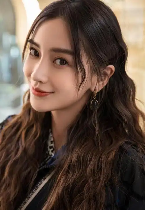 摩登干练angelababy美照来袭