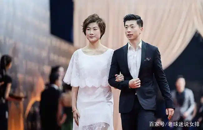 李晓霞当年在巅峰期无奈退役!当事人孔令辉,丁宁现在过得不好