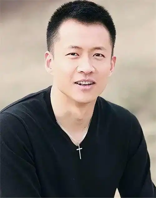 唐曾:虽没有结婚,但并不代表没有伴儿,人这一生不应该只有婚姻