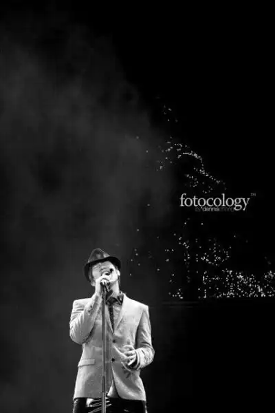 林俊杰 jj陆 巡回演唱会 黑白