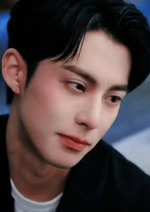 白鹿张凌赫关系?_直播_热度