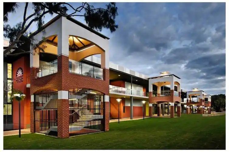 perth篮球场therise