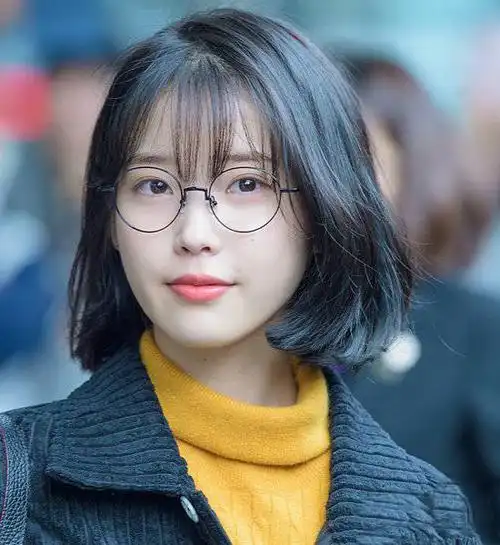 戴眼镜怎么妆 跟袁姗姗迪丽热巴学眼镜妆美哭你!