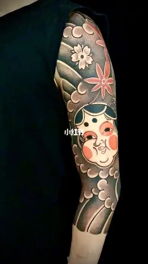 老传统阿多福纹身