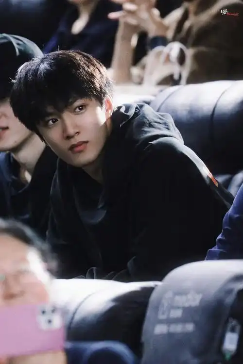 很适合大银幕的一张脸#新生代演员刘耀文#.