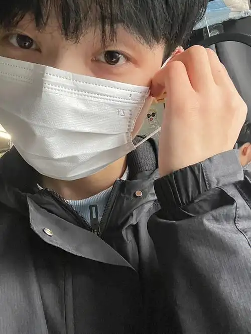 啦#水瓶座  #06  #男高中生  #初二大家早点睡觉98晚安我还在淦ppt