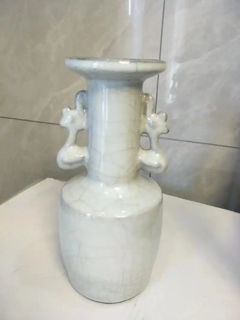 宋代官窑双耳瓶 - 抖音