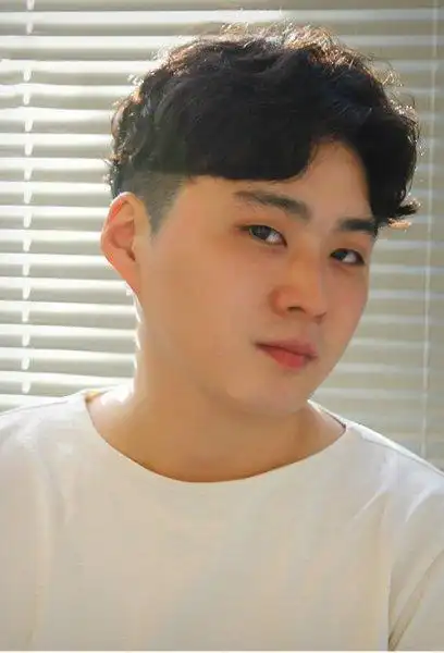 适合圆脸的男生发型|圆脸男生适合什么样的发型,9款适合大圆脸男生的