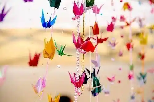 千纸鹤的含义千纸鹤寓意和传说