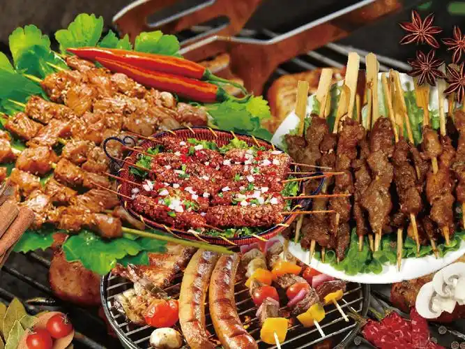 深夜的喵烧烤-炸串-烤串有哪些加盟优势?