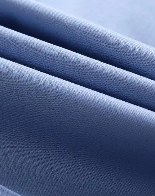 才子(特惠)男装浅蓝色直筒中腰纯色休闲短裤5853e4505101_唯品会