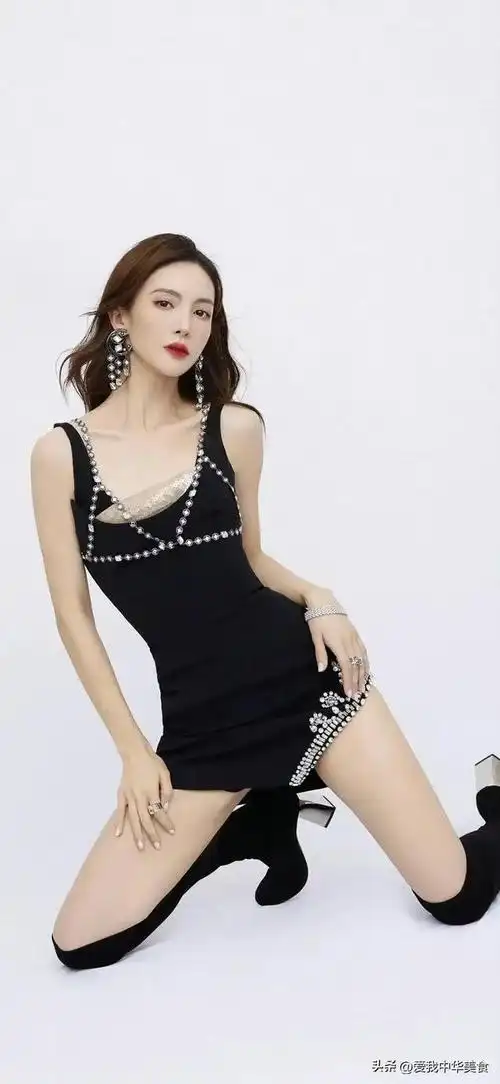 中国时尚性感美女-金晨