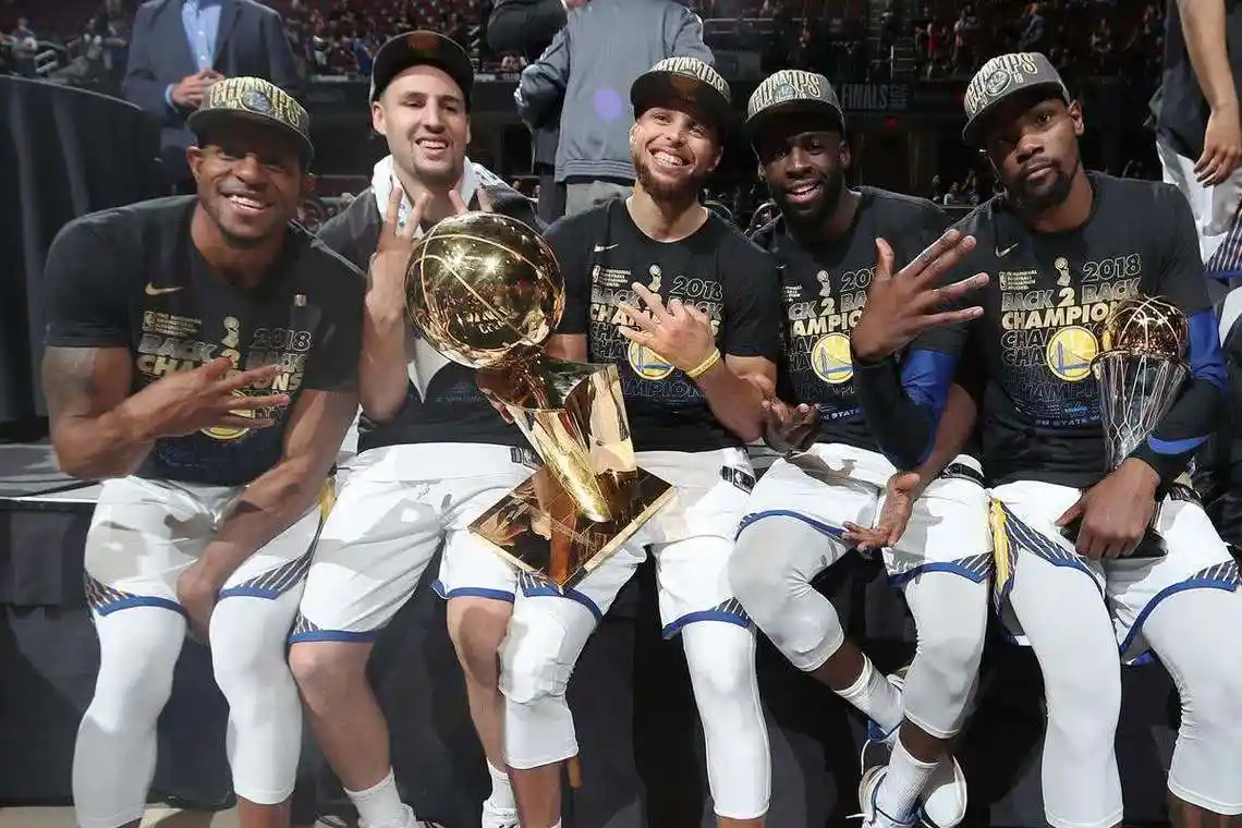 勇士五巨头阵容对其他球队不公平?前nba总裁却直言这是好事?