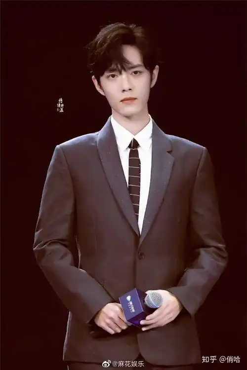 谁有肖战的好看照片?