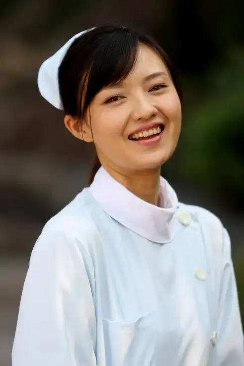 p>傅晶,1977年3月19日出生于湖北省武汉市,中国内地女演员, a target