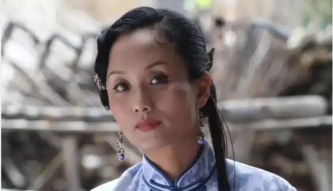 同年,李颖便去试镜了张建亚执导的战争喜剧电影《三毛从军记》,并成功