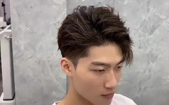 韩式三七分 三七分纹理烫 上个视频火了,都说这个白银选手可以排更高