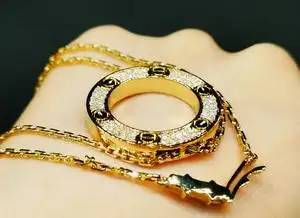 卡地亚k黄k红(玫瑰金)大饼满钻项链,卡地亚18k金项链.男