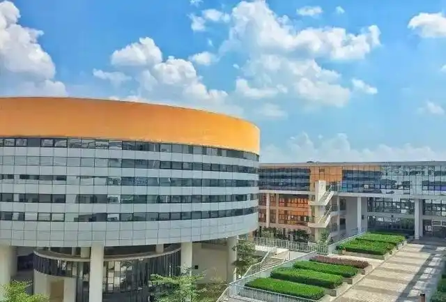 深圳第二外国语学校