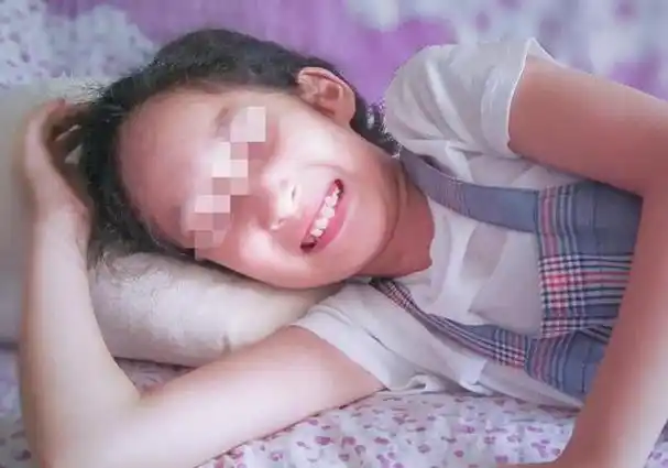 所谓初潮,就是女生第一次来月经.