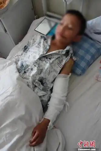 青海警方:网传继母虐童与事实不符 正全力追凶