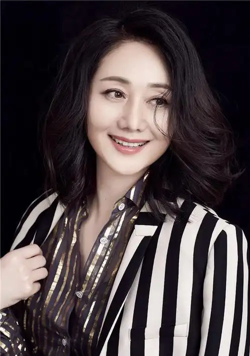 7位来自辽宁的70后女星们余男孙莉秦岚你们最喜欢谁