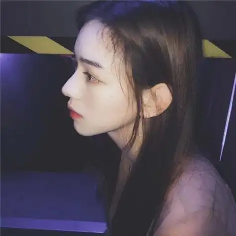 长发侧脸气质女神范女生头像 咽下眼泪继续微笑