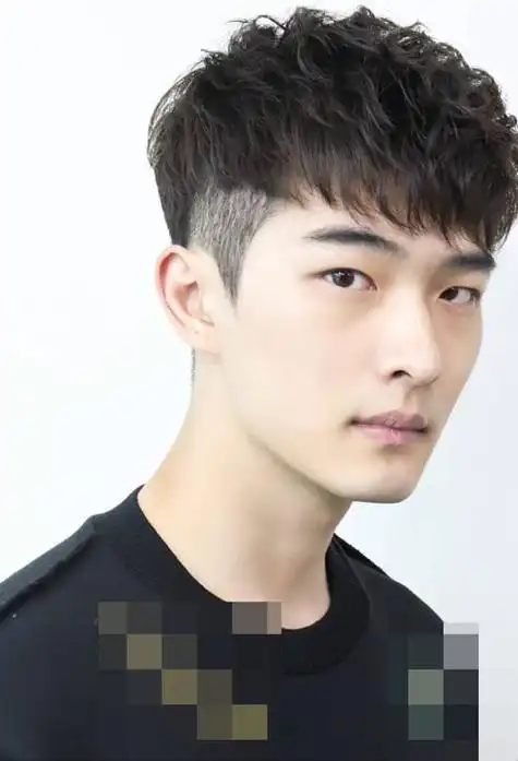男生精剪帅气盖盖头图片帅气短头发留的发帘造型