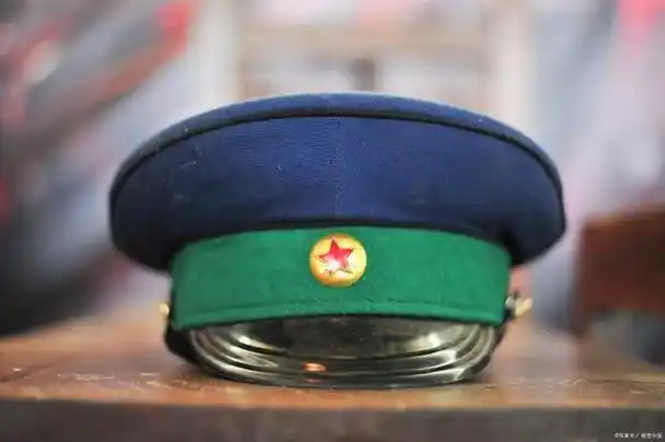 解放军圆边帽:特种部队的专属还是大规模普及?