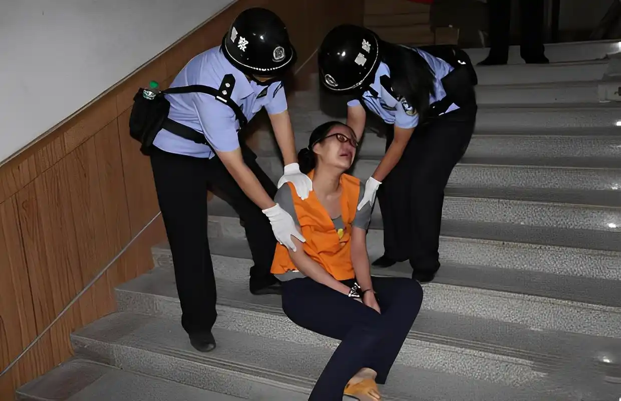 27岁的青年女孩!