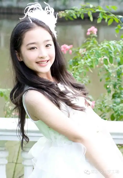 2014年 9岁的邓恩熙