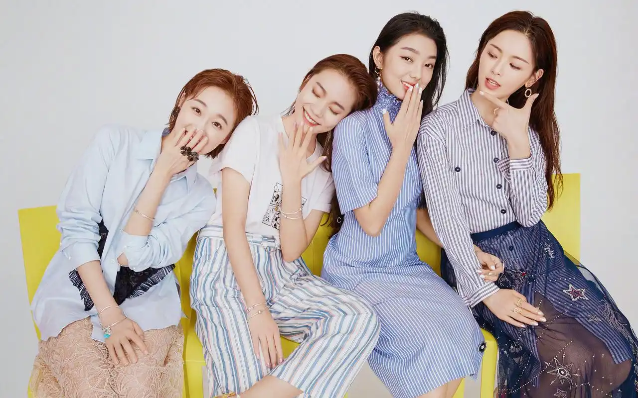 《创造101》选手时尚写真图片壁纸