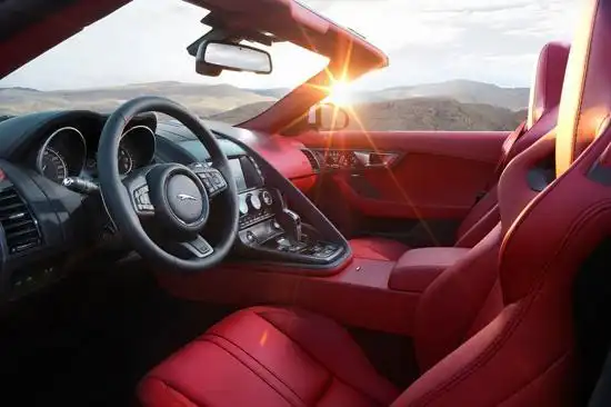 名车 名车图片捷豹f-type 敞篷座舱:两座硬顶敞篷跑车  从1974年捷豹e