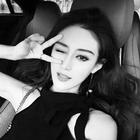 黑白女生头像图片高冷霸气
