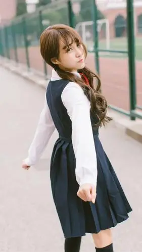 清纯俏丽校服软妹写真