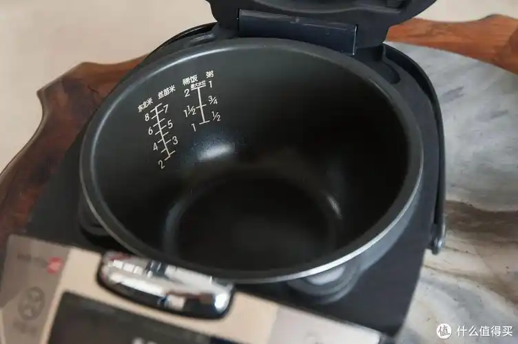 国产电饭锅也高大上美的源香电饭煲评测