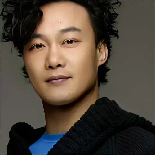 16岁女儿更爱年轻爱豆 陈奕迅:也许他们红但我地位高